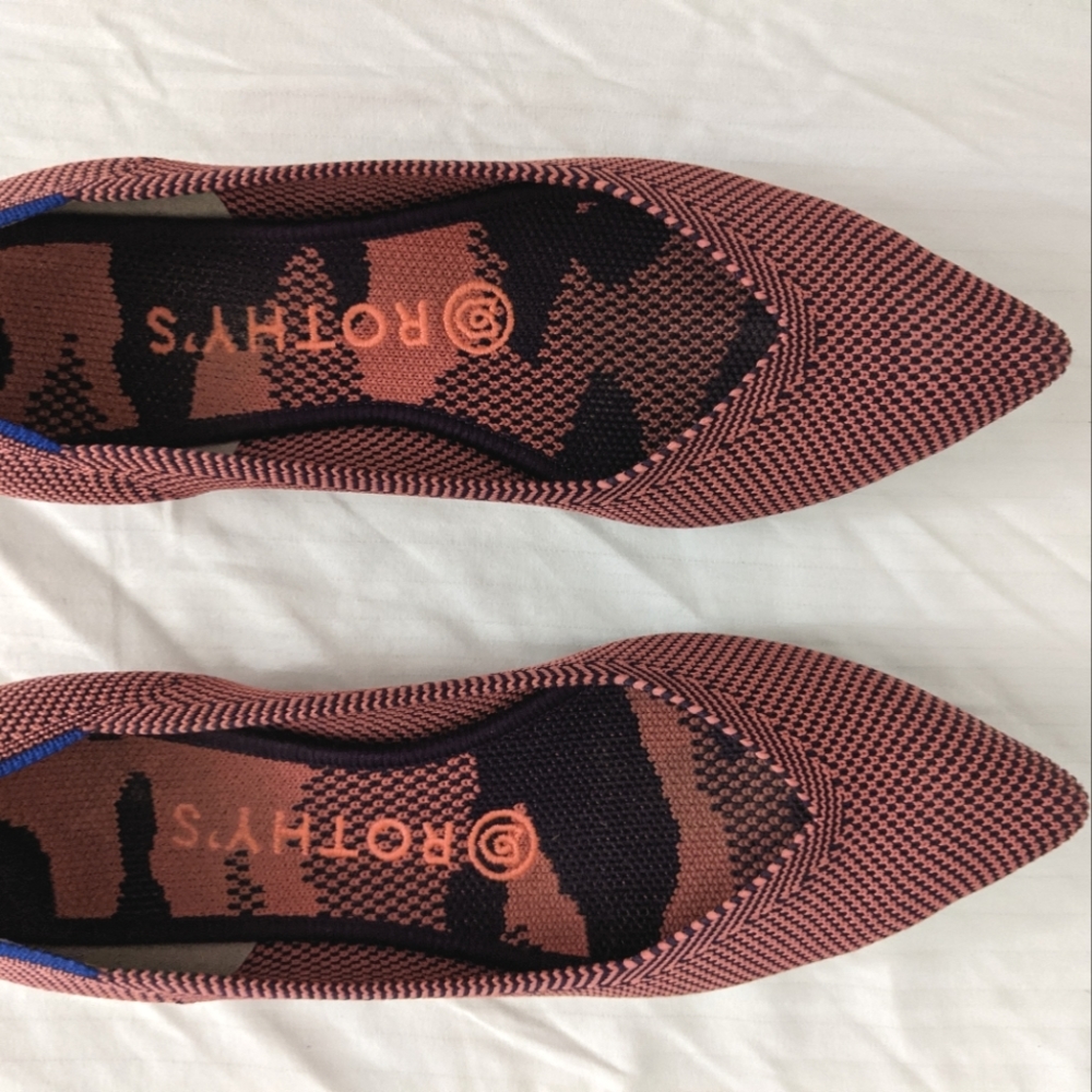 Rothy's The Point in Rose Double Stitch size 6.5